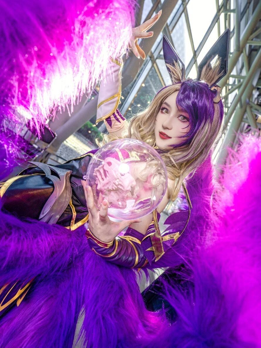 DA阿狸cos：这么巧啊，你也来排队接E么的简单介绍